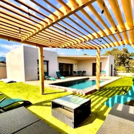 לצ'י Villa Le Corail Rouge Corse מראה חיצוני תמונה